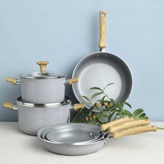 Enamel Pan Manufacturers in Delhi
