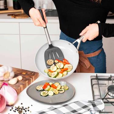 Scratch-Resistant Nonstick Cream Aluminum Induction Cookware Set with Glass Lids and Heat-Safe Manufacturers, Suppliers in Ballygunge